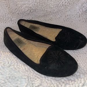 Woman’s Uggs loafers slippers